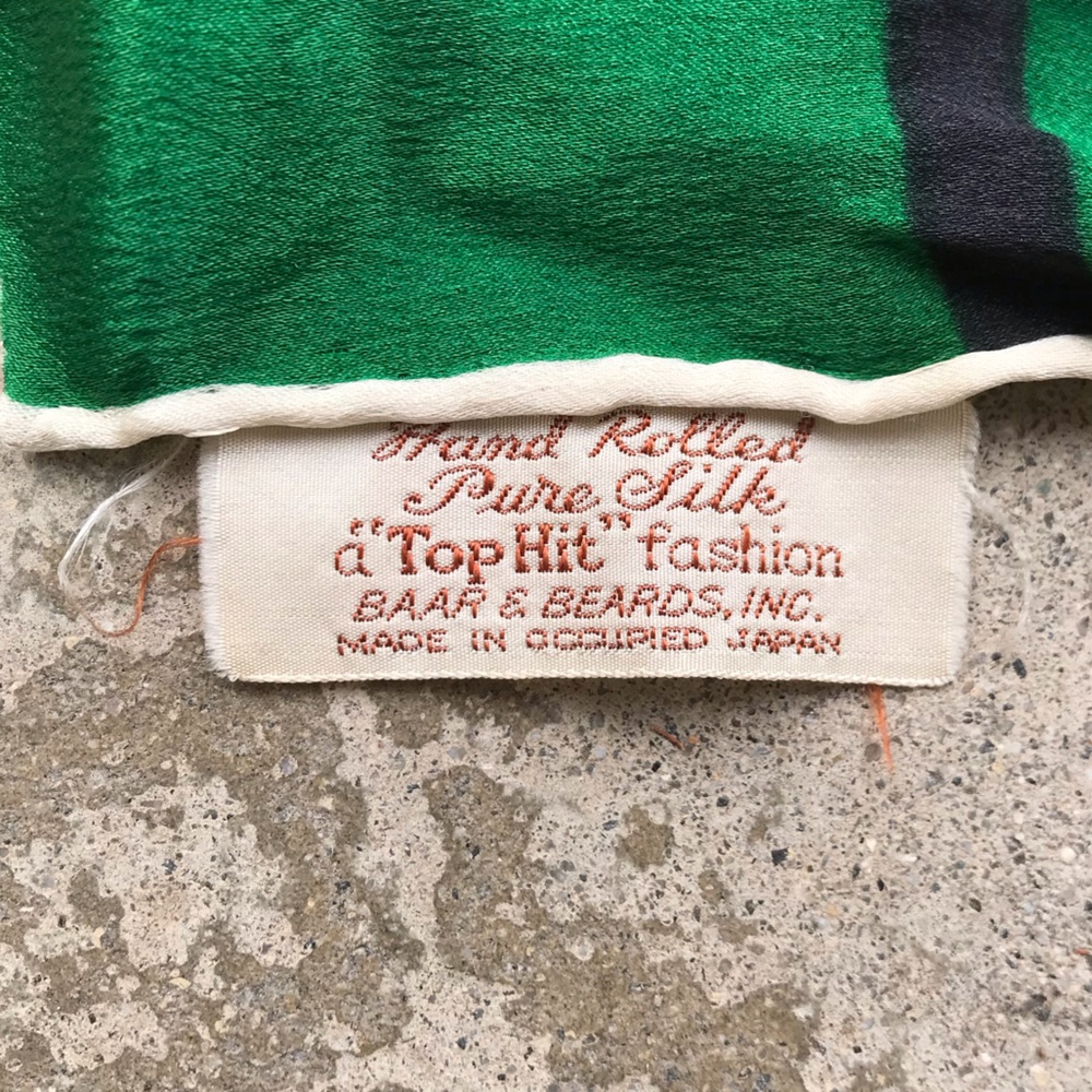 Vintage Green Silk Scarf - Picture 2 of 4